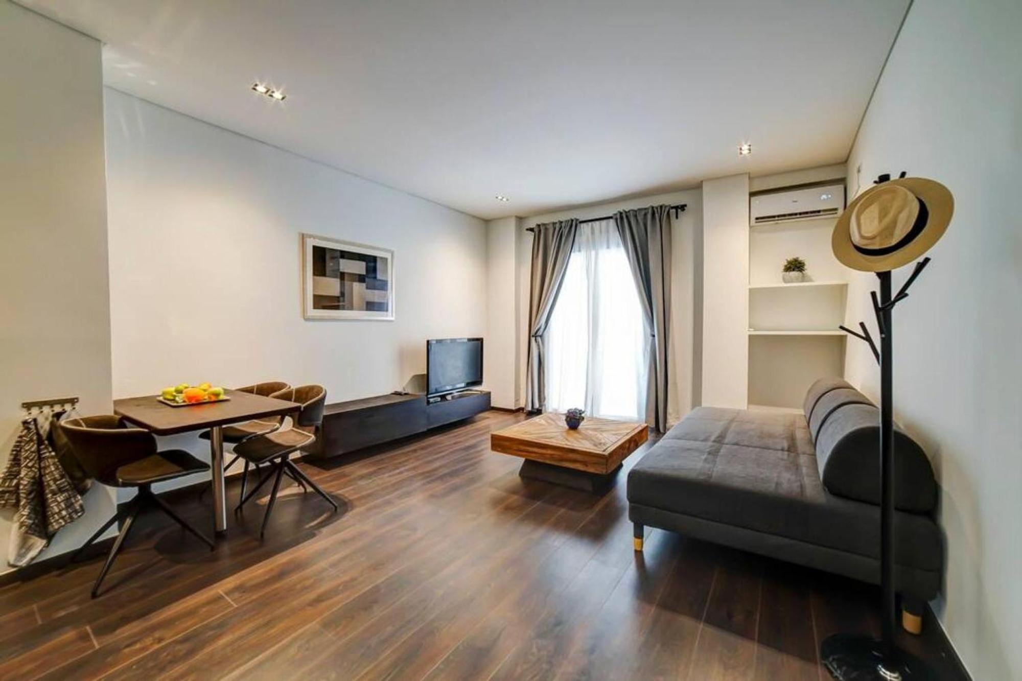 Classy And Stylish Apartment Next To Hilton 雅典 外观 照片